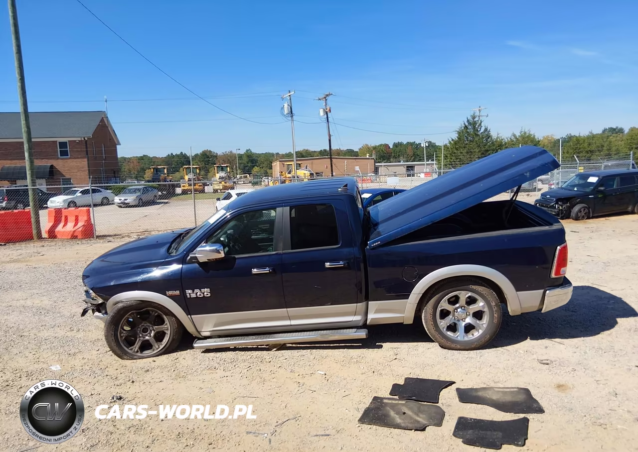 2013 Ram 1500 Laramie VIN:1C6RR7JT9DS702303 - 14