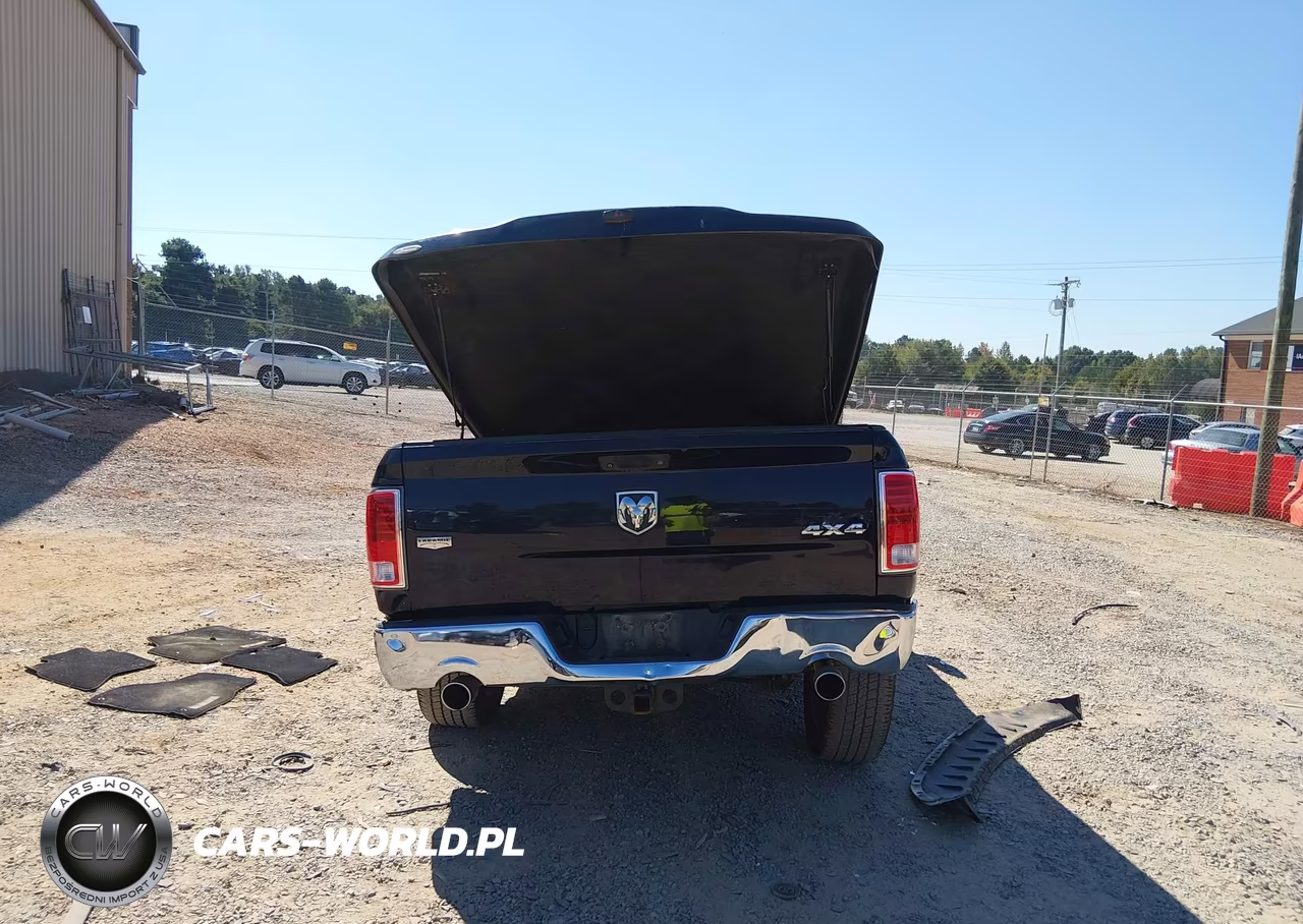 2013 Ram 1500 Laramie VIN:1C6RR7JT9DS702303 - 16