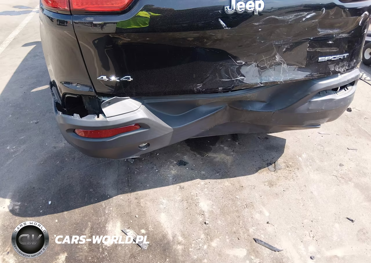 2015 Jeep Cherokee Sport VIN:1C4PJMAB4FW503894 - 6