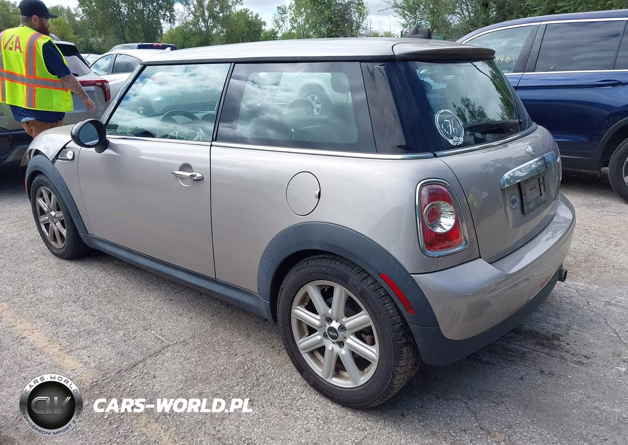 2013 Mini Hardtop Cooper VIN:WMWSU3C58DT692113 - 3