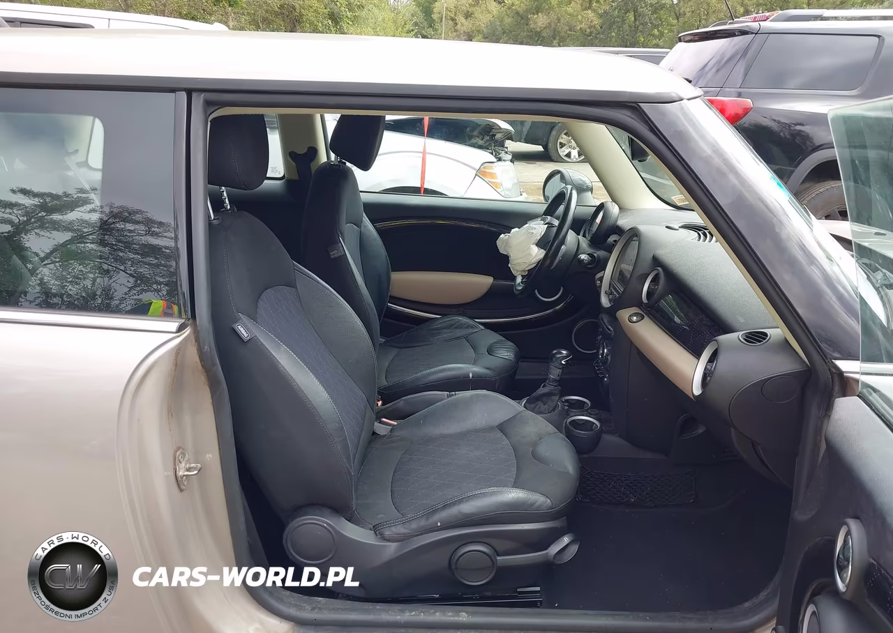 2013 Mini Hardtop Cooper VIN:WMWSU3C58DT692113 - 5