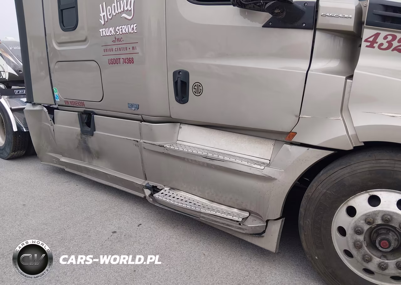 2022 Freightliner New Cascadia 126 VIN:3AKJHHDR8NSNE9206 - 18
