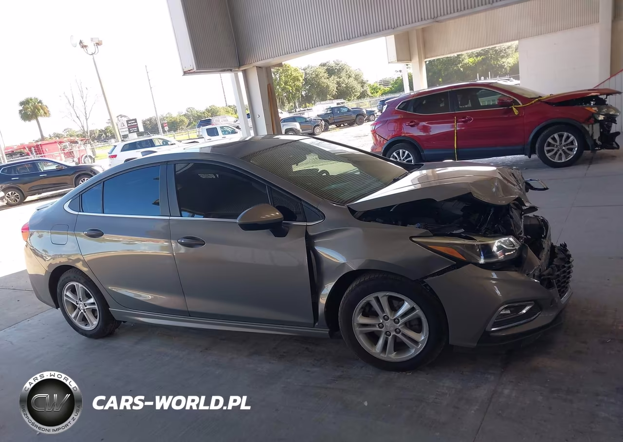 2017 Chevrolet Cruze Lt Auto VIN:1G1BE5SM9H7280990 - 13