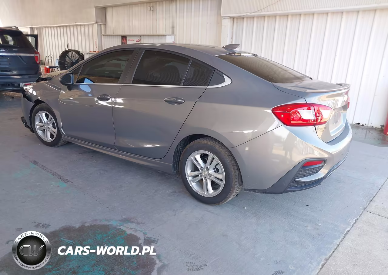 2017 Chevrolet Cruze Lt Auto VIN:1G1BE5SM9H7280990 - 3