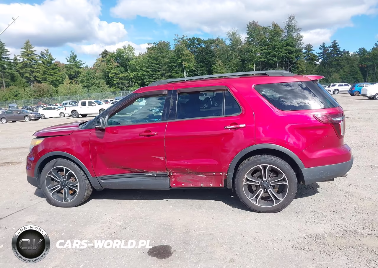 2015 Ford Explorer Sport VIN:1FM5K8GTXFGA67585 - 14