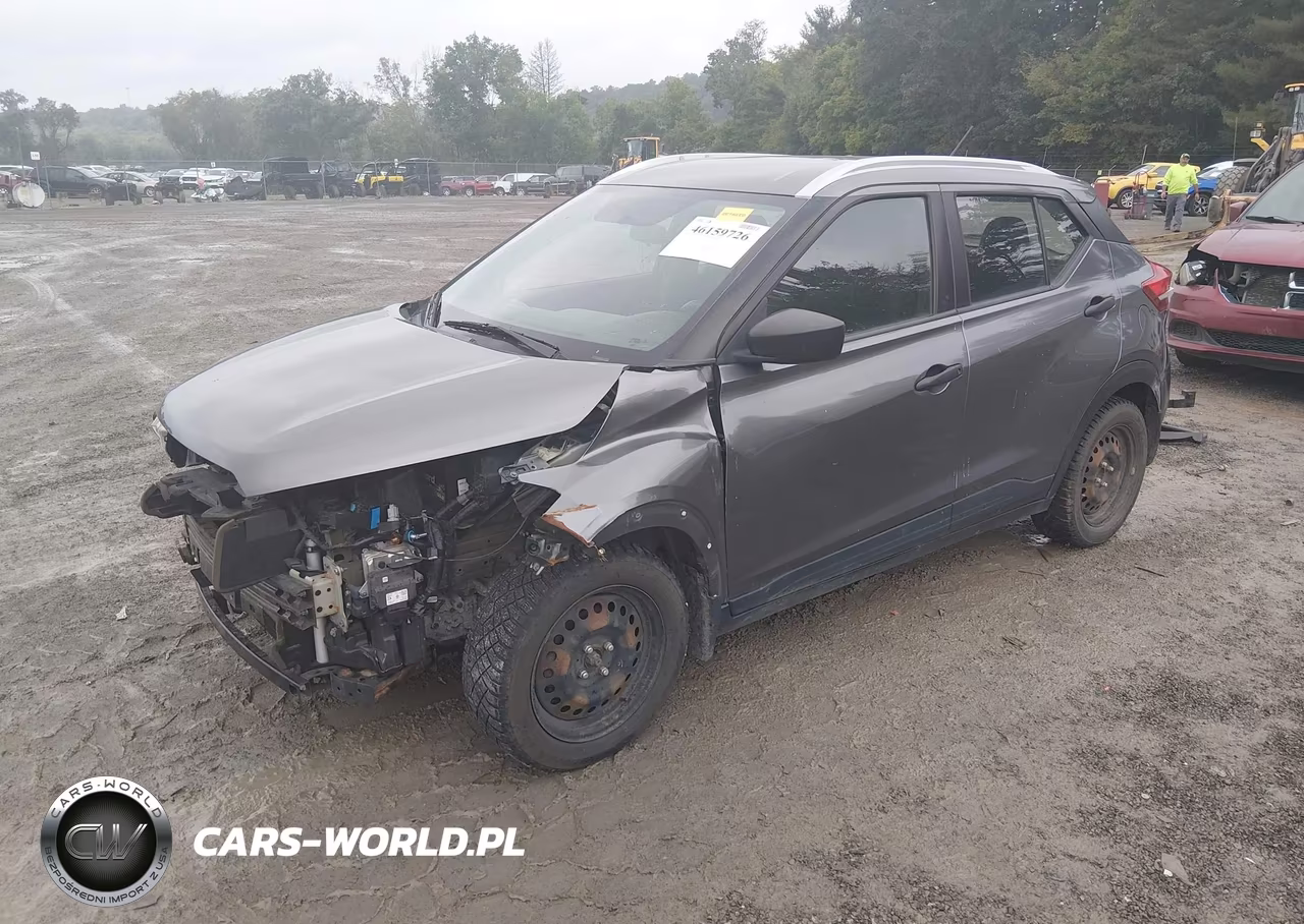 2018 Nissan Kicks S VIN:3N1CP5CU2JL516758 - 2