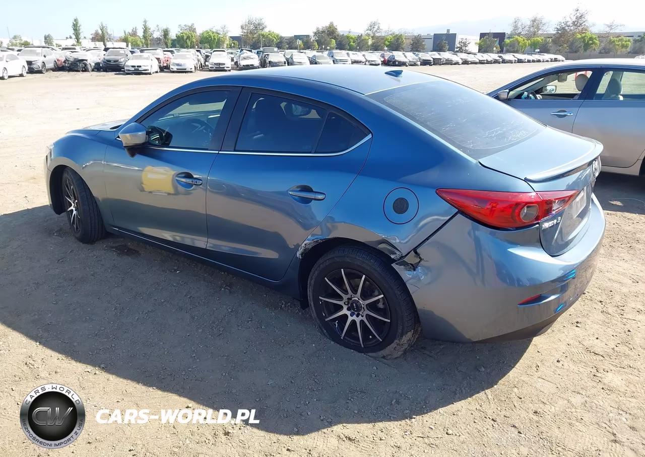 2016 Mazda Mazda3 I Touring VIN:JM1BM1W73G1299513 - 3