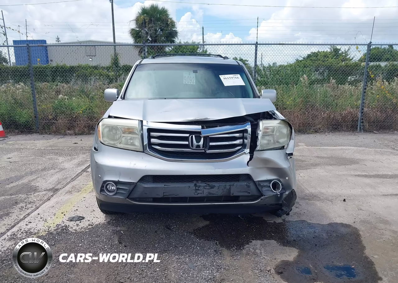 2012 Honda Pilot Touring VIN:5FNYF3H96CB023455 - 12