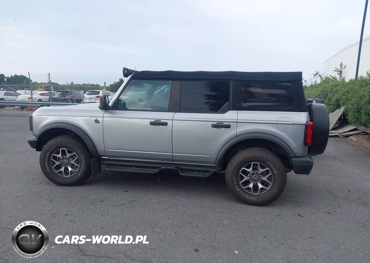 2022 Ford Bronco Black Diamond VIN:1FMDE5BH4NLA78737 - 14