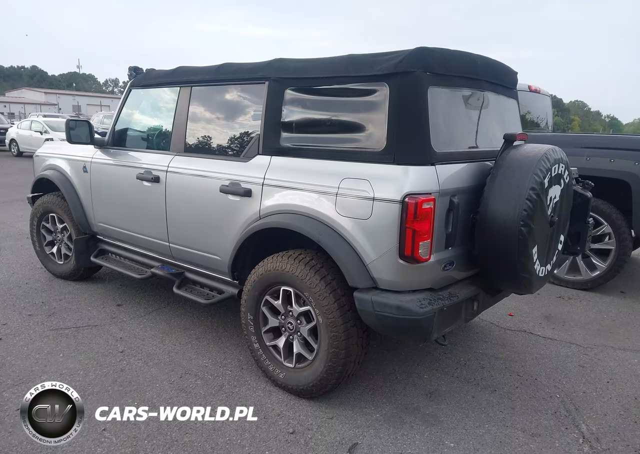 2022 Ford Bronco Black Diamond VIN:1FMDE5BH4NLA78737 - 3