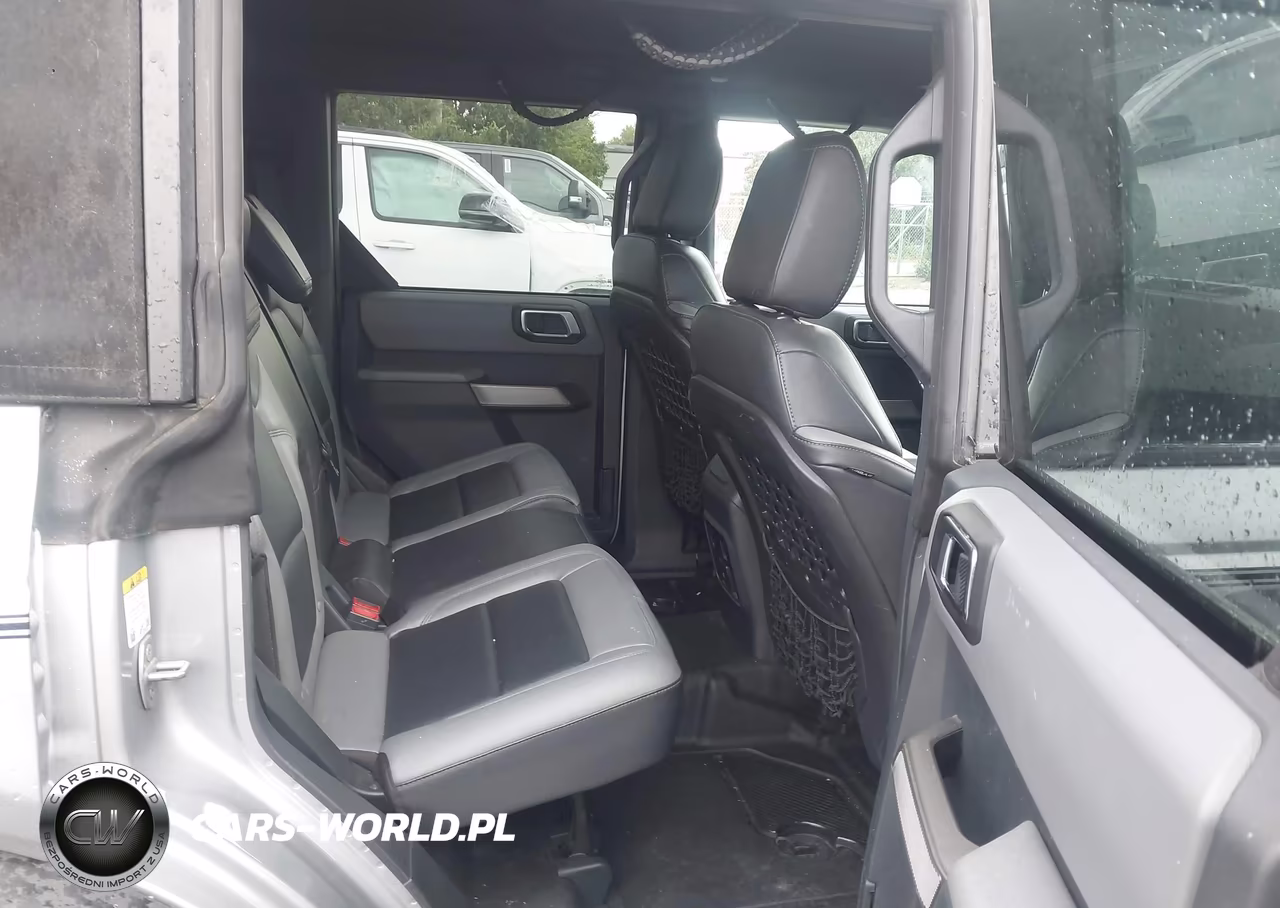 2022 Ford Bronco Black Diamond VIN:1FMDE5BH4NLA78737 - 8