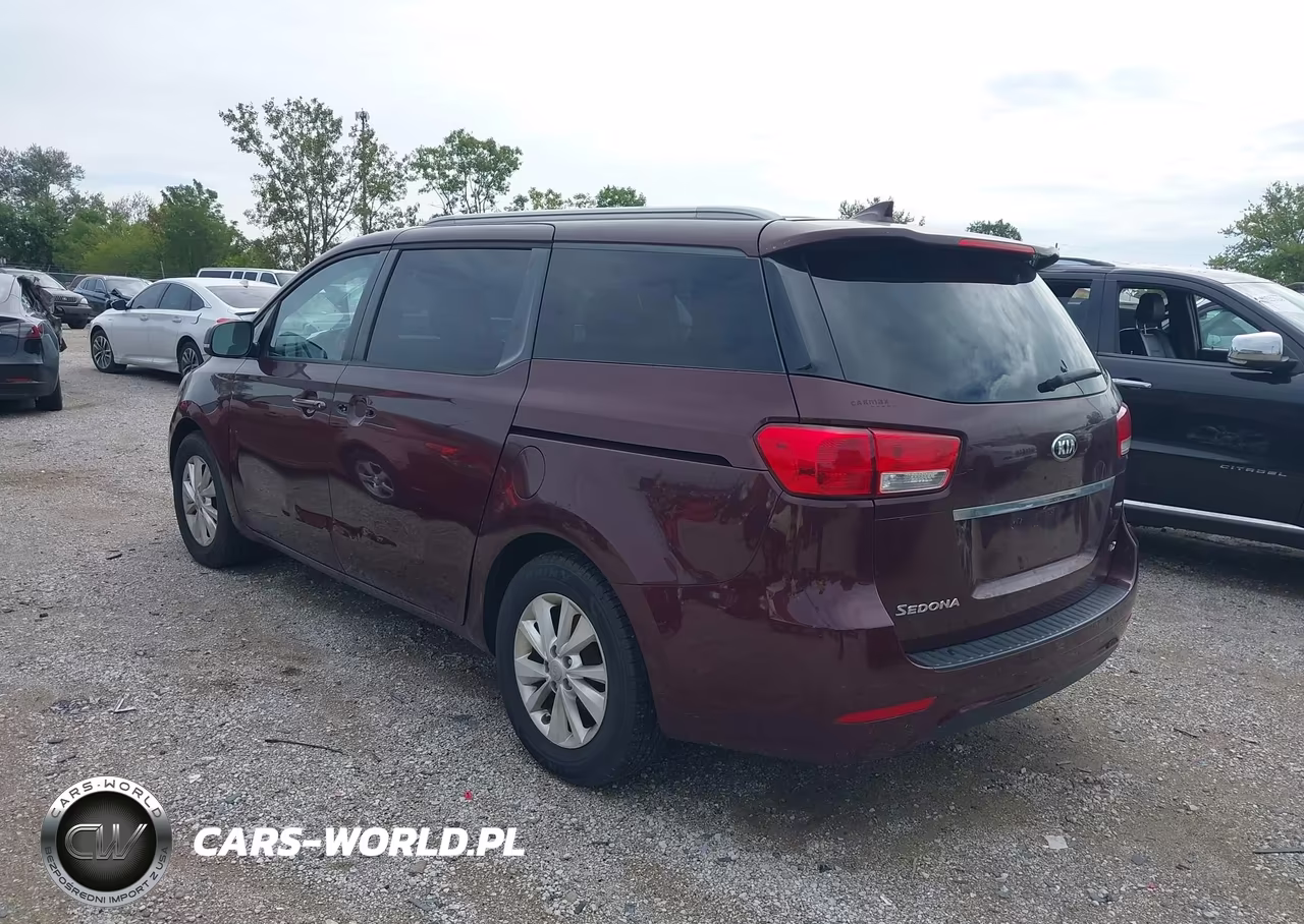 2015 Kia Sedona Lx VIN:KNDMB5C16F6024158 - 3
