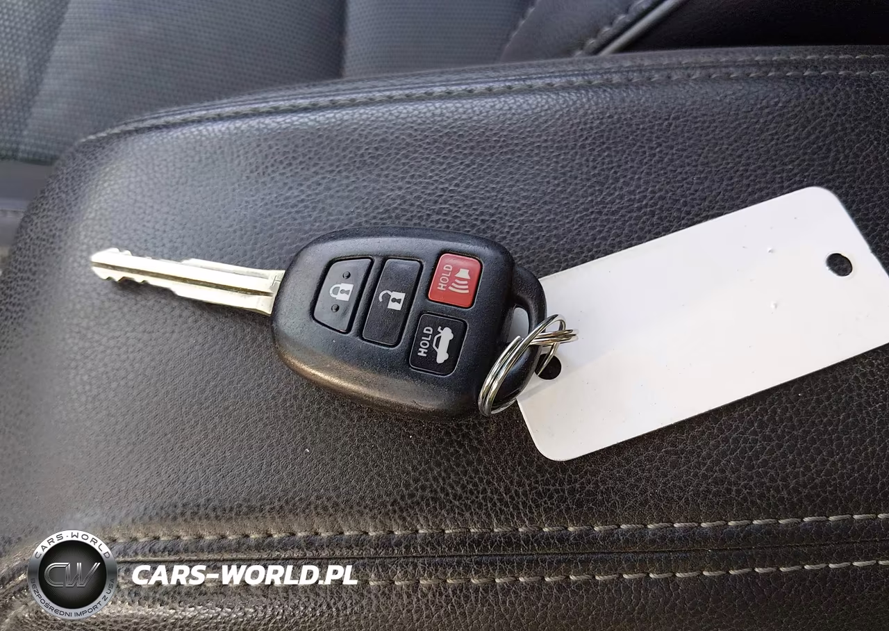 2015 Toyota Corolla S Plus VIN:2T1BURHE9FC424583 - 11