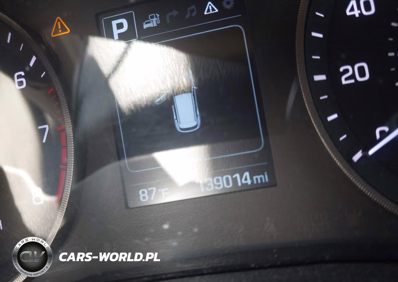 2017 Hyundai Tucson Se Plus VIN:KM8J3CA47HU404024 - 15