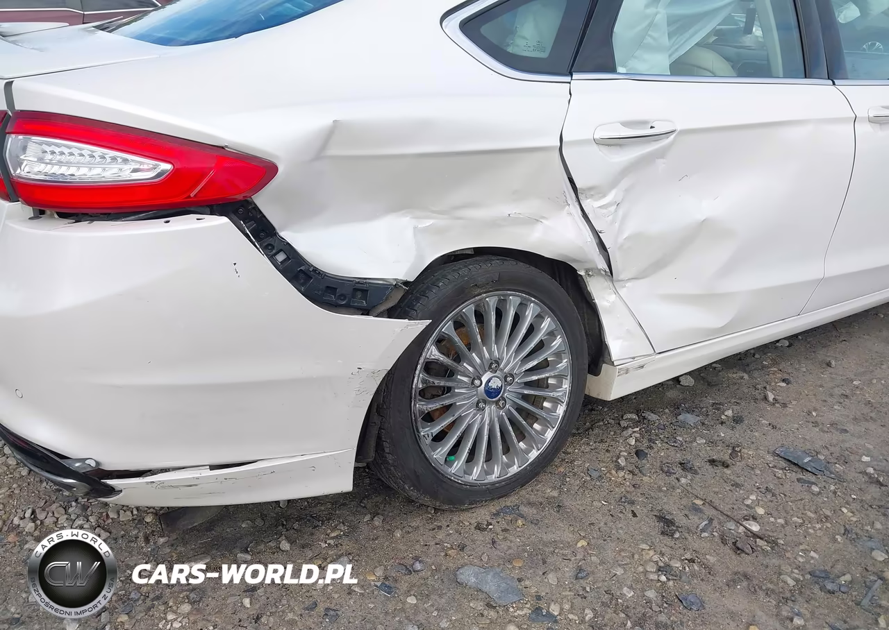 2016 Ford Fusion Titanium VIN:3FA6P0K99GR114676 - 6