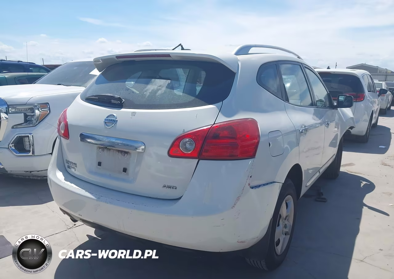 2014 Nissan Rogue Select S VIN:JN8AS5MV6EW721479 - 4