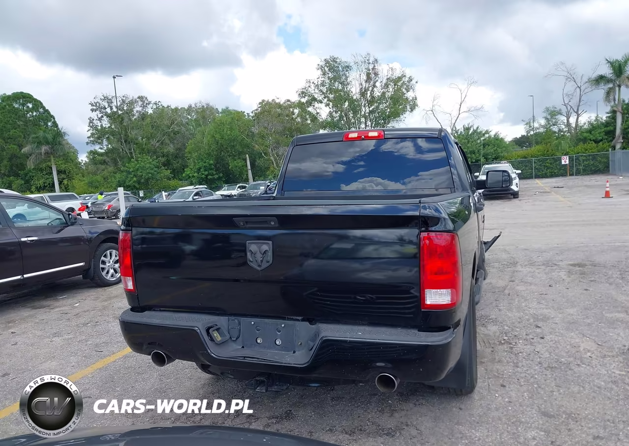 2015 Ram 1500 Express VIN:1C6RR6FT4FS582707 - 16