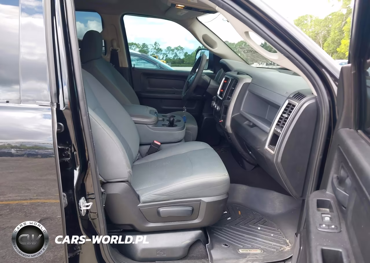 2015 Ram 1500 Express VIN:1C6RR6FT4FS582707 - 5