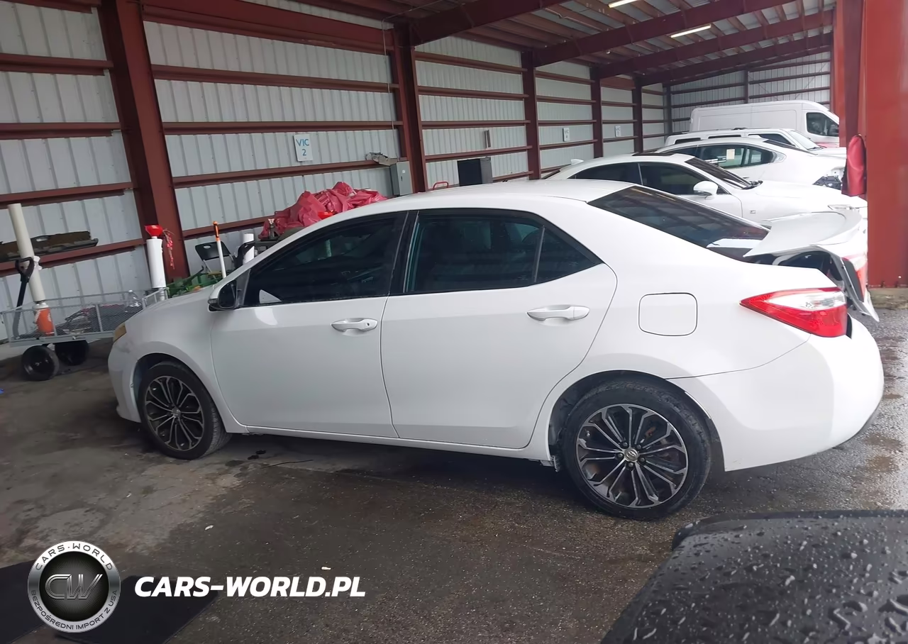 2015 Toyota Corolla S Plus VIN:5YFBURHE8FP231793 - 14