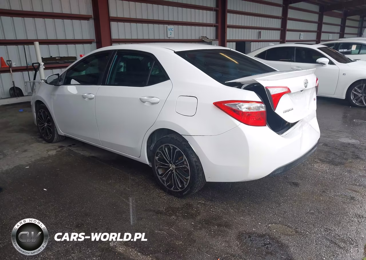 2015 Toyota Corolla S Plus VIN:5YFBURHE8FP231793 - 3
