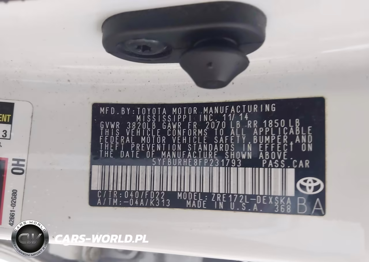 2015 Toyota Corolla S Plus VIN:5YFBURHE8FP231793 - 9
