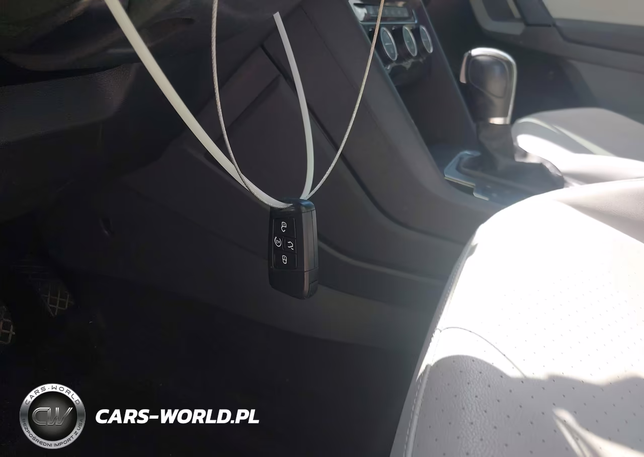 2019 Volkswagen Tiguan 2.0T Se-2.0T Sel-2.0T Sel R-Line-2.0T Sel R-Line Black VIN:3VV3B7AX9KM109053 - 11