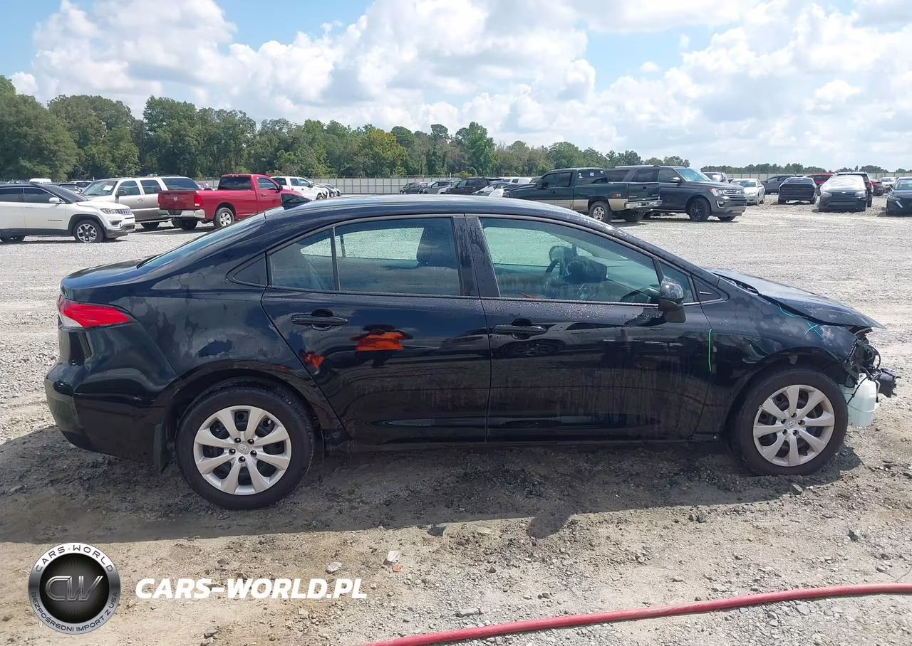 2026 Toyota Corolla Le VIN:5YFB4MDE6TP438820 - 13