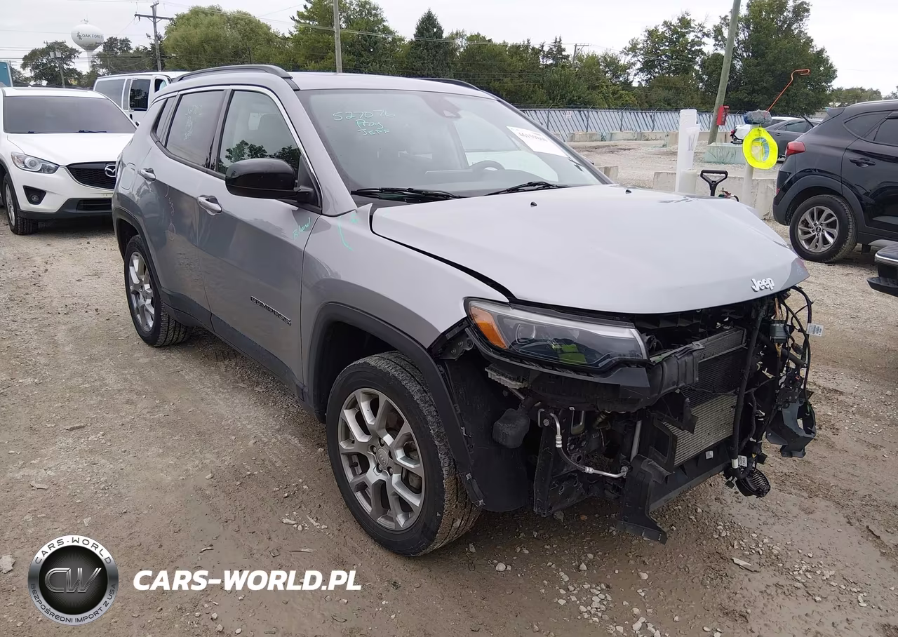 2022 Jeep Compass Latitude Lux 4X4