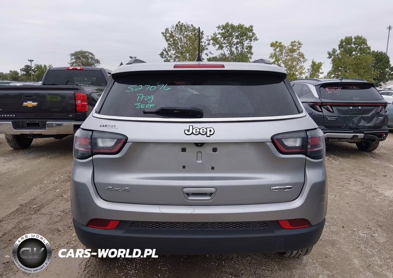 2022 Jeep Compass Latitude Lux 4X4 VIN:3C4NJDFBXNT109143 - 16