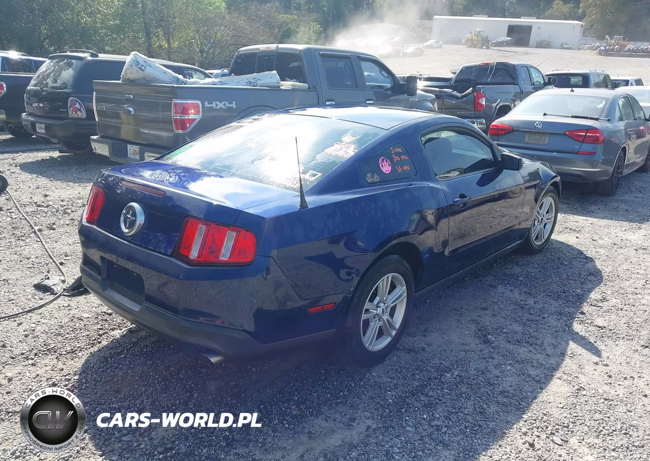 2012 Ford Mustang V6 VIN:1ZVBP8AM2C5247612 - 4