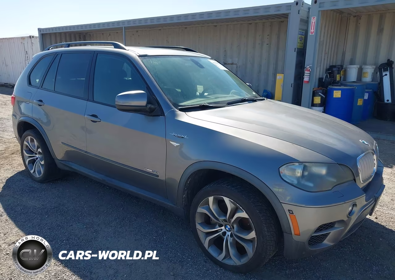 2012 BMW X5 xDrive50I VIN:5UXZV8C50CL422463 - 1