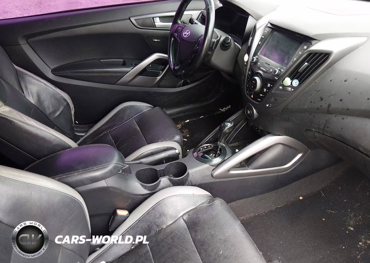 2016 Hyundai Veloster Turbo VIN:KMHTC6AEXGU257926 - 5