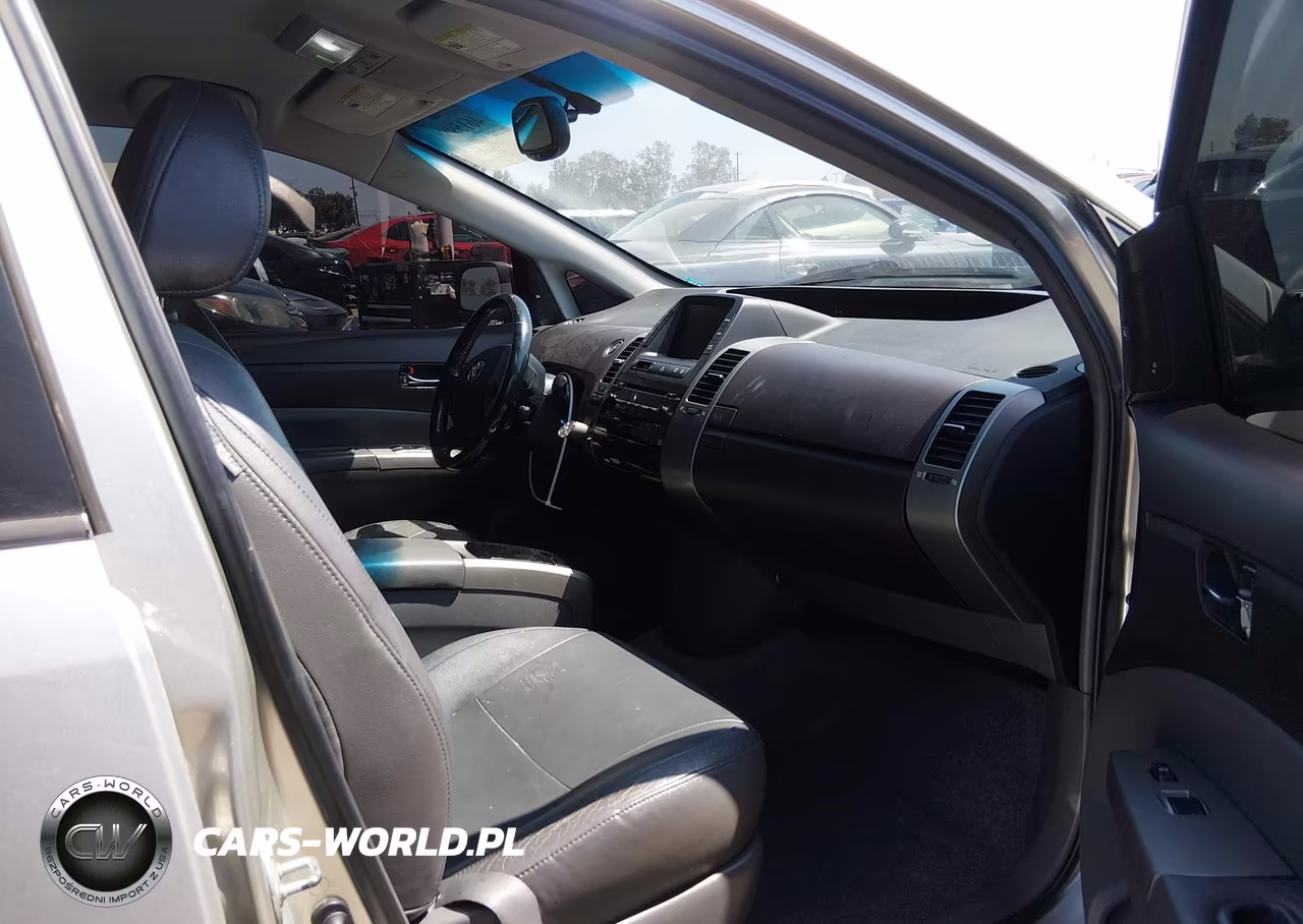2004 Toyota Prius VIN:JTDKB20U740044777 - 5