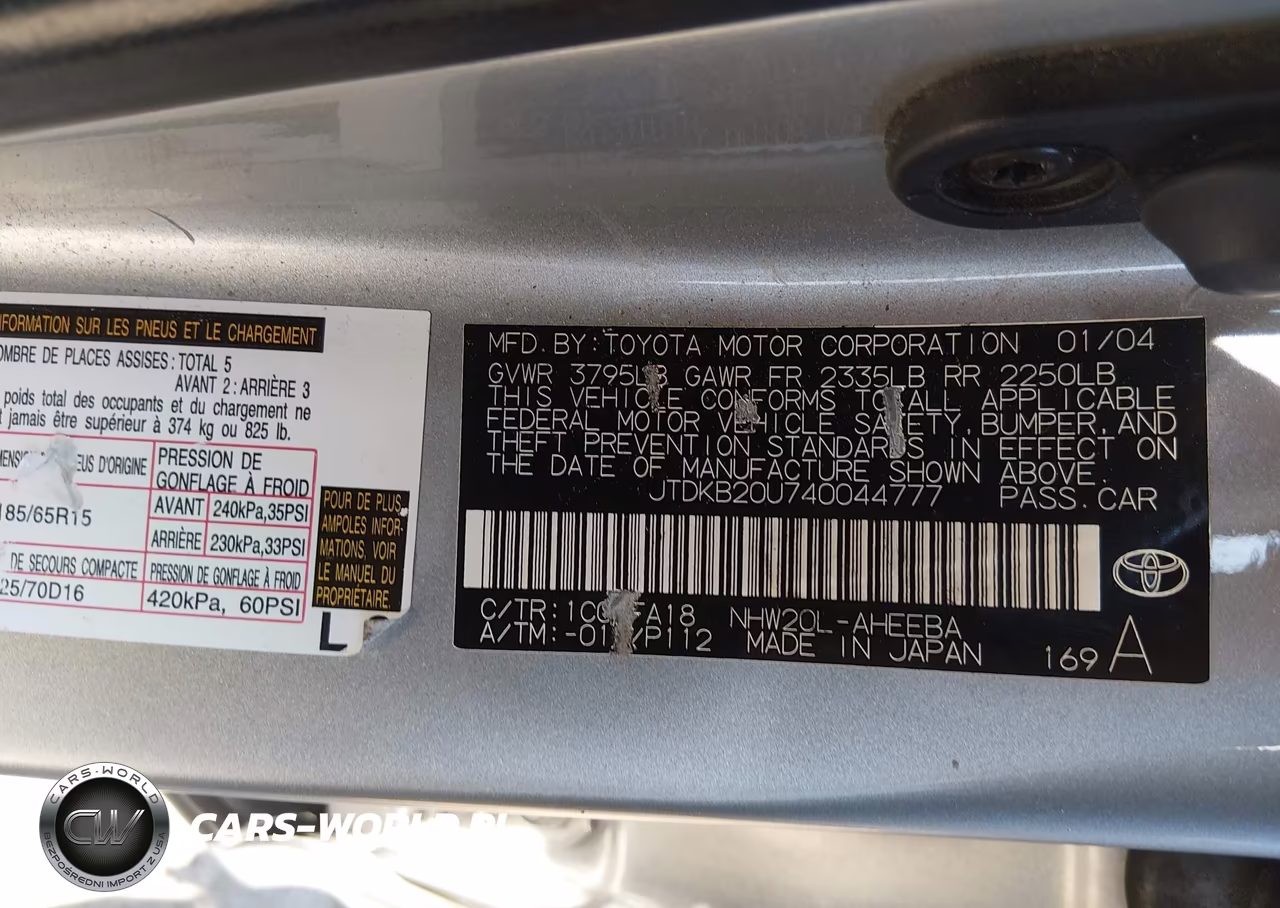 2004 Toyota Prius VIN:JTDKB20U740044777 - 9