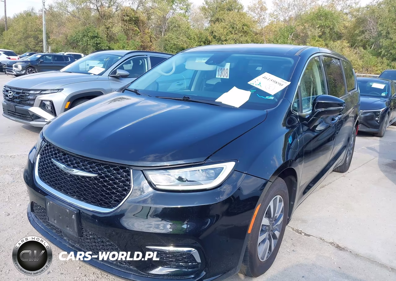 2024 Chrysler Pacifica Hybrid Select VIN:2C4RC1S73RR185307 - 2