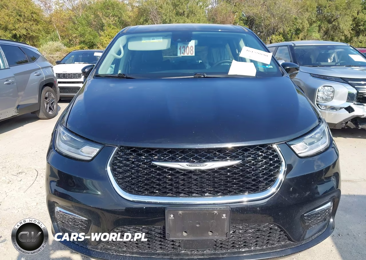 2024 Chrysler Pacifica Hybrid Select VIN:2C4RC1S73RR185307 - 6