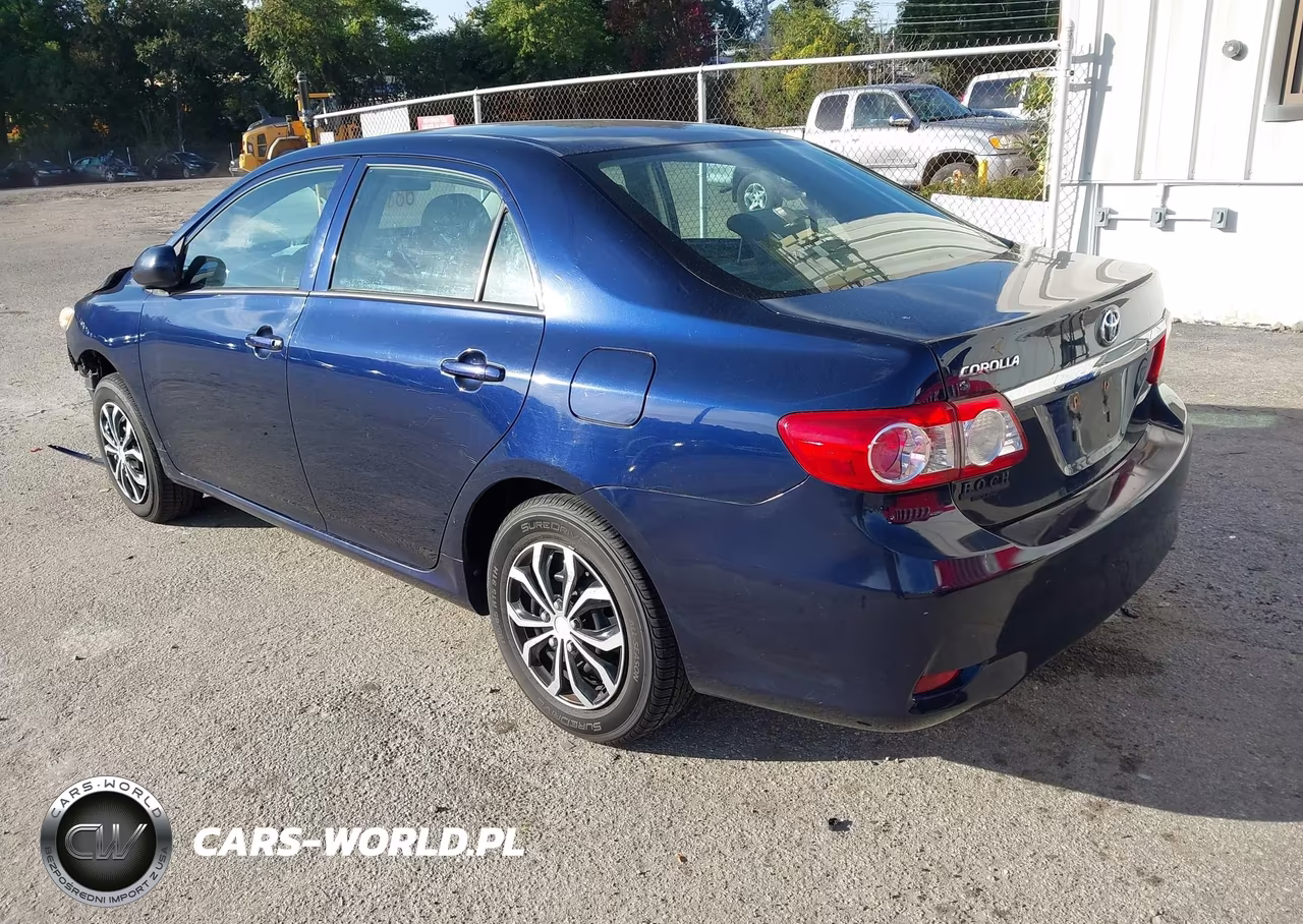 2013 Toyota Corolla L VIN:2T1BU4EE8DC058216 - 3