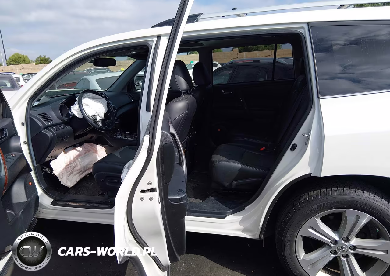 2013 Toyota Highlander Limited V6 VIN:5TDYK3EHXDS101935 - 8
