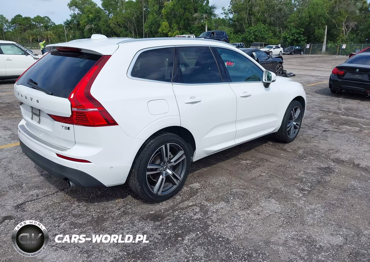 2019 Volvo Xc60 T5 Momentum VIN:LYV102RK1KB308336 - 4