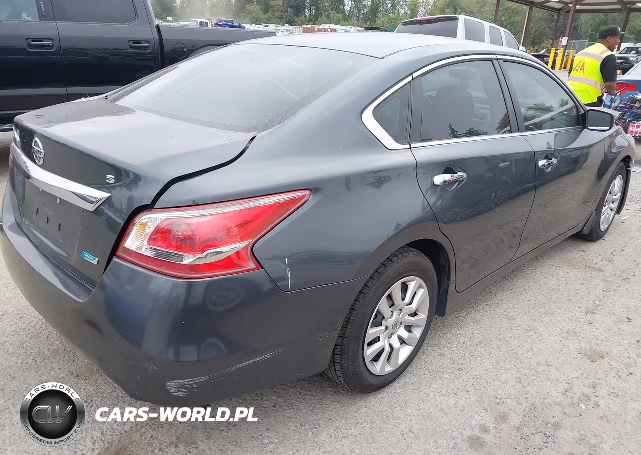 2013 Nissan Altima 2.5 S VIN:1N4AL3AP2DN567155 - 4
