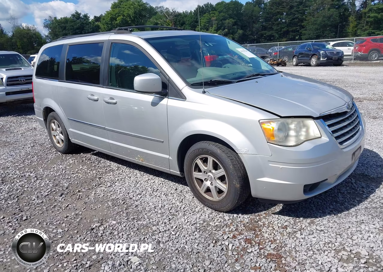 2010 Chrysler Town & Country Touring VIN:2A4RR5D1XAR468199 - 1