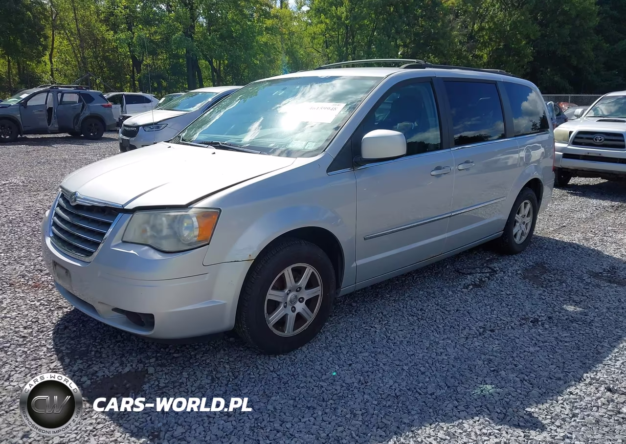 2010 Chrysler Town & Country Touring VIN:2A4RR5D1XAR468199 - 2