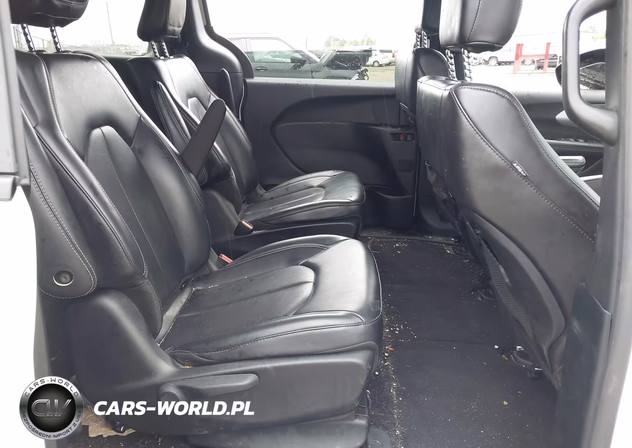 2024 Chrysler Pacifica Hybrid S Appearance Pkg VIN:2C4RC1S79RR111910 - 8