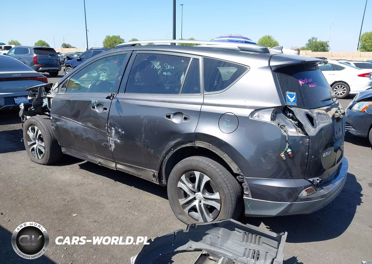 2017 Toyota Rav4 Le VIN:JTMZFREV5HJ102253 - 3