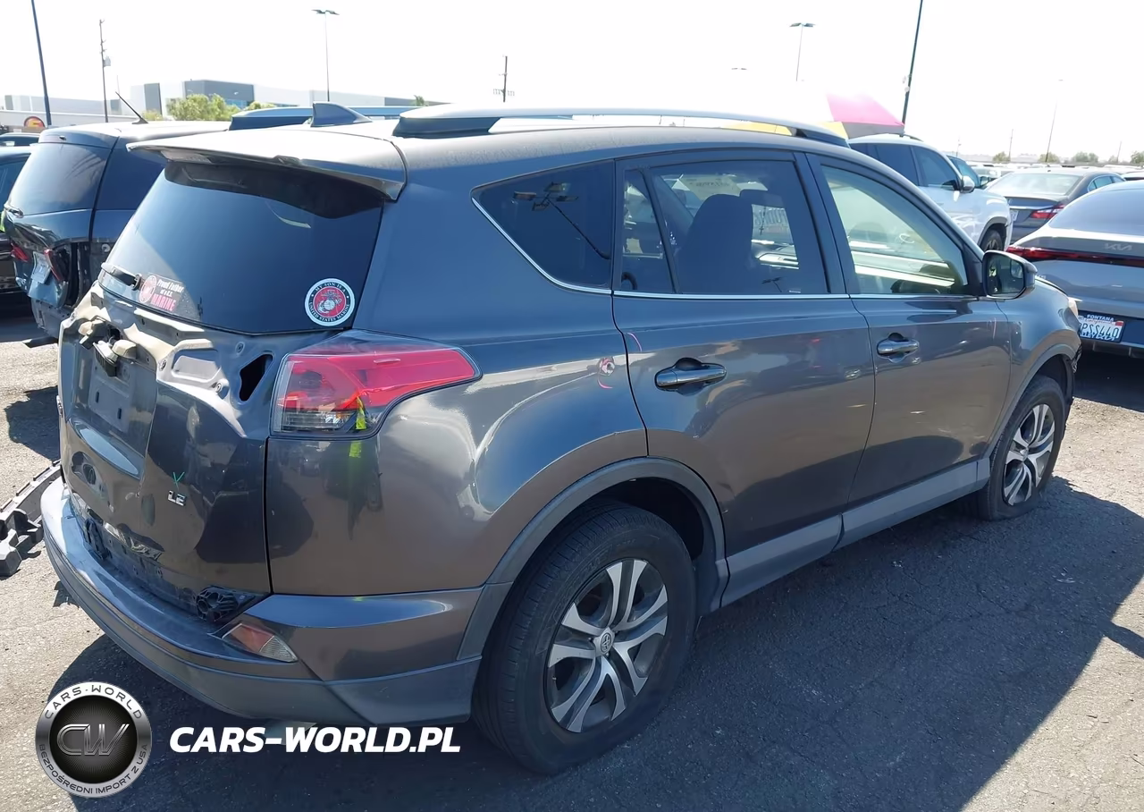 2017 Toyota Rav4 Le VIN:JTMZFREV5HJ102253 - 4