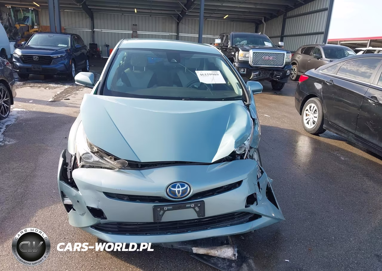 2018 Toyota Prius Two VIN:JTDKBRFUXJ3065245 - 12