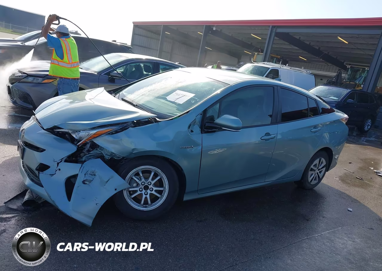 2018 Toyota Prius Two VIN:JTDKBRFUXJ3065245 - 14