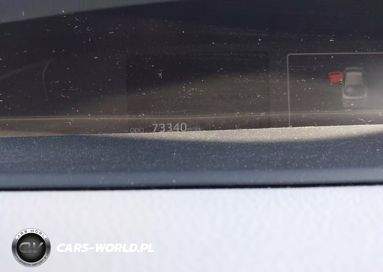 2018 Toyota Prius Two VIN:JTDKBRFUXJ3065245 - 7