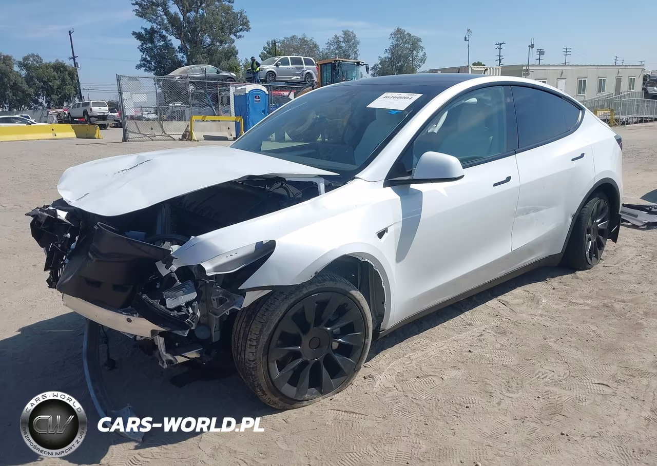 2023 Tesla Model Y Awd-Long Range Dual Motor All-Wheel Drive VIN:7SAYGDEE8PA106055 - 2