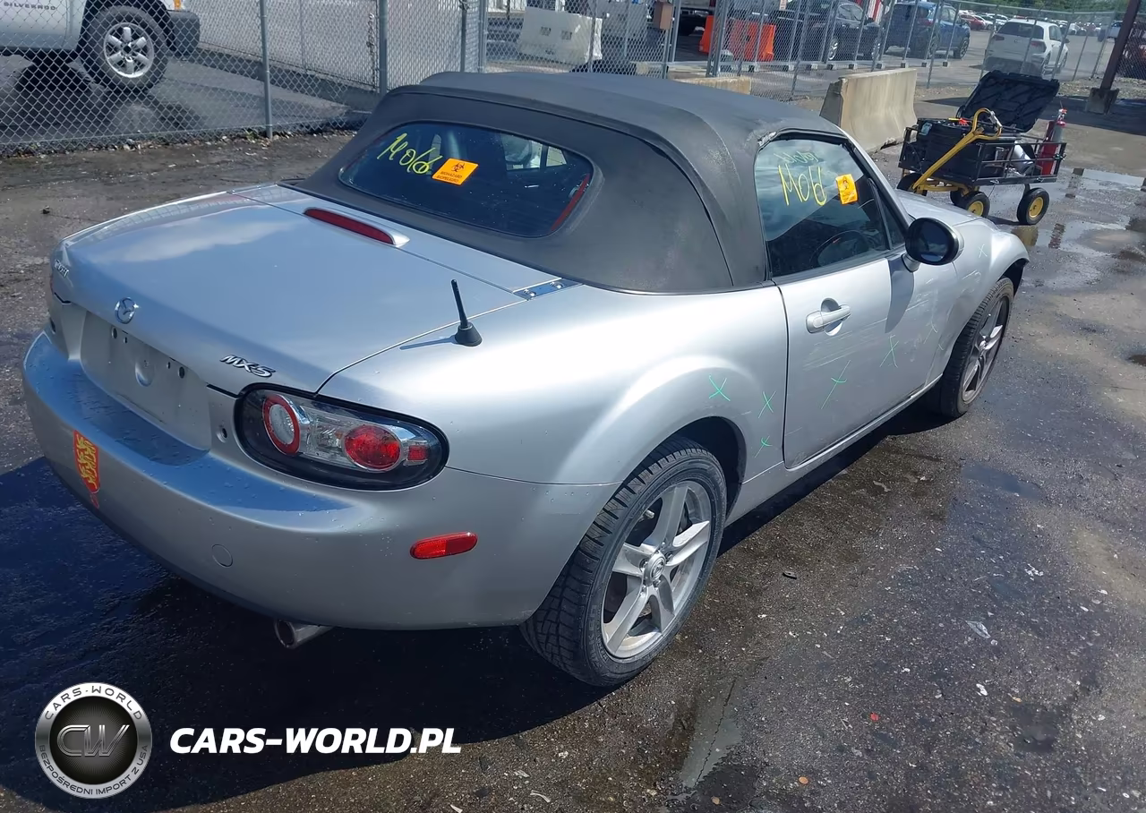 2006 Mazda Mx-5 Touring VIN:JM1NC25F260112118 - 4